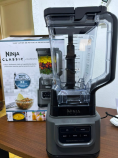 Licuadora Ninja Classic Profesional | Potencia, Velocidad y Máximo Rendimiento para tu Cocina