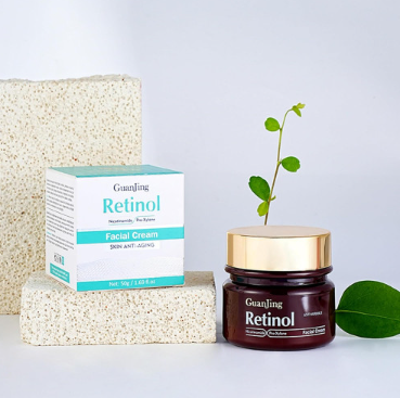 Crema Facial para Ojos Antiedad de Retinol Guanjing 30g
