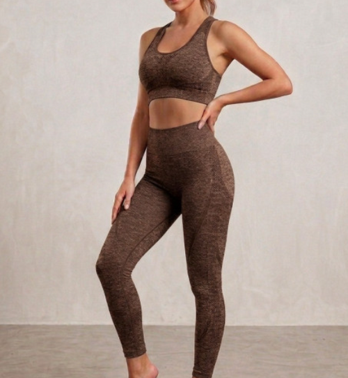 Set Deportivo Pantalón Largo — Marrón