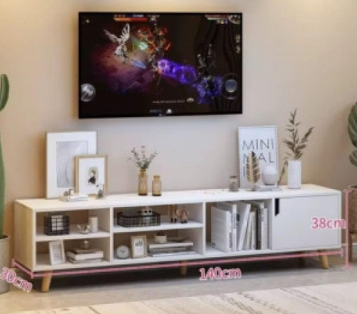 Mesa de TV Nórdica 140cm – Blanco Mate con Patas de Madera