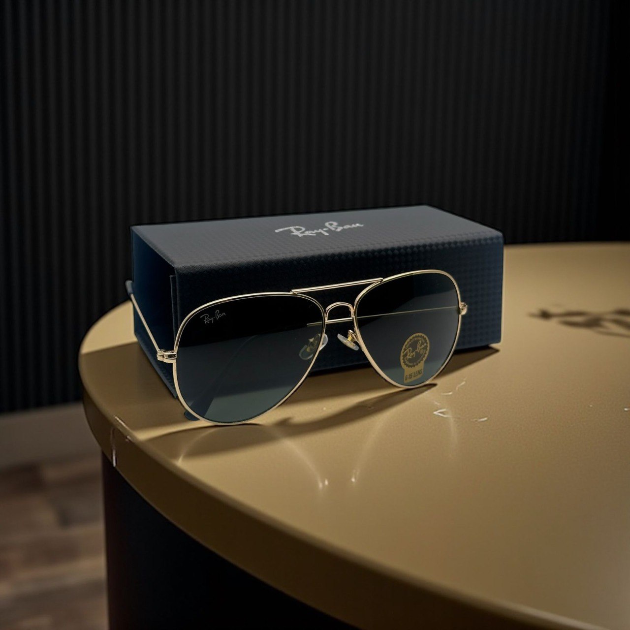 Gafas de Sol Estilo Aviator con Estuche Premium