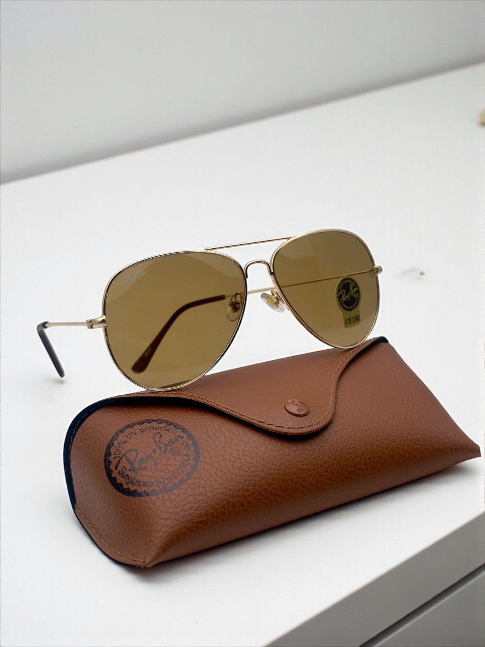 Gafas de Sol Estilo Aviator con Estuche Premium